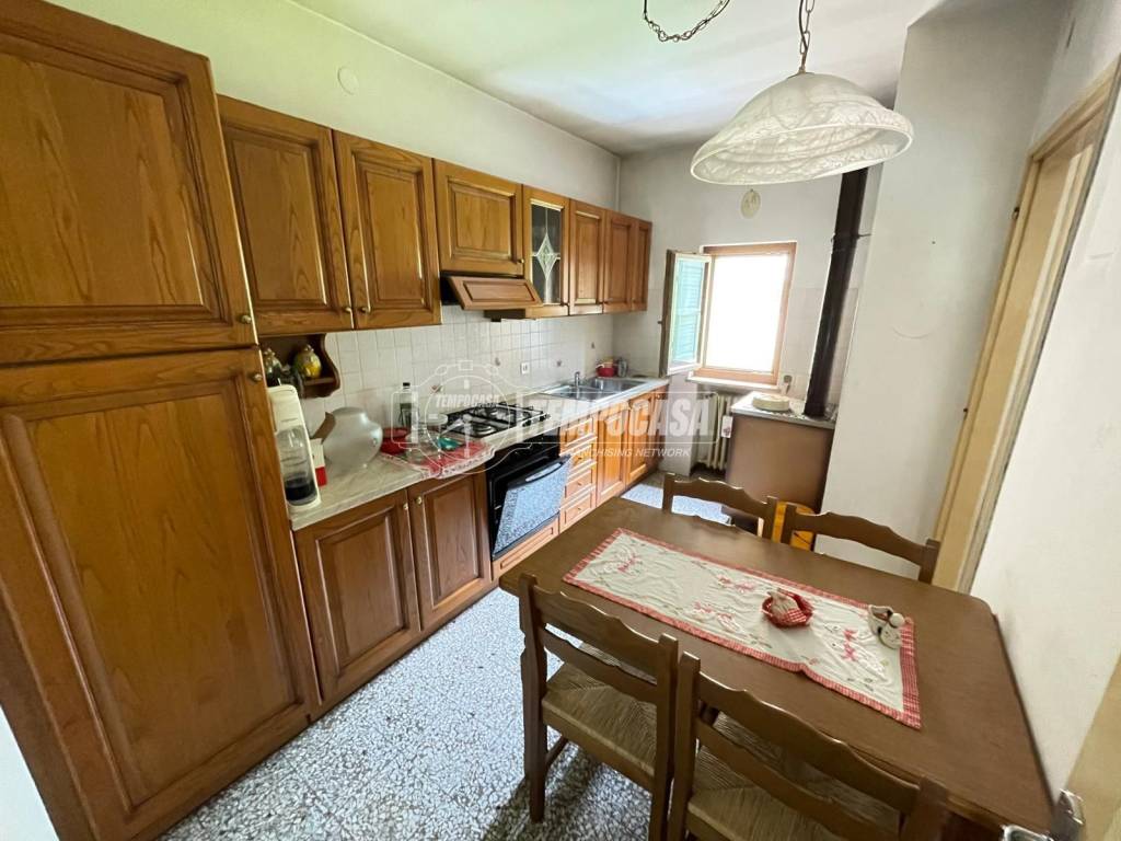 Appartamento a Longarone in Via II Giugno 4 - Foto 5