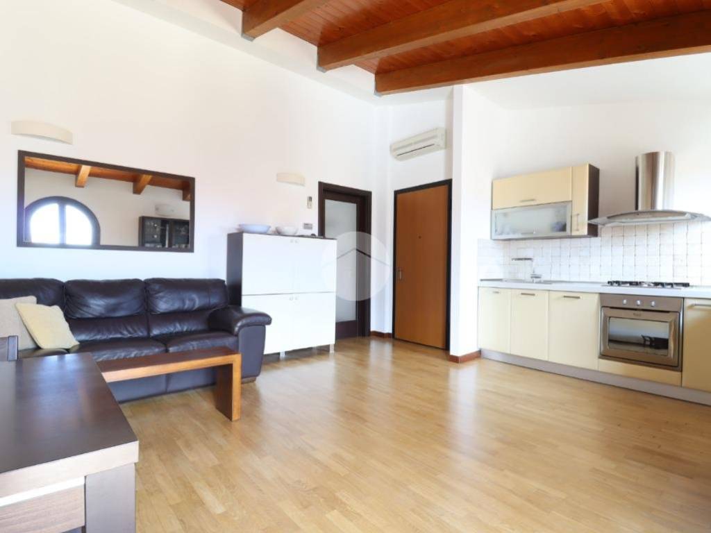 Appartamento a San benedetto del tronto in Via Volturno, 45 - Foto 2