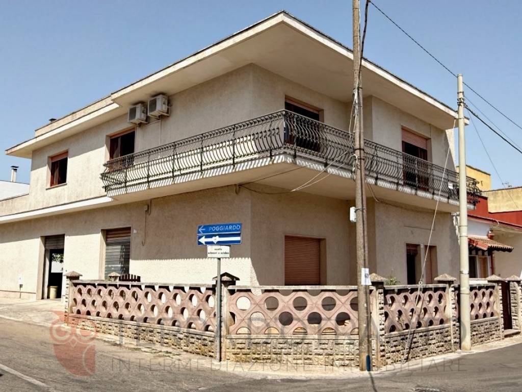 Casa indipendente a Minervino di lecce in Via Lecce, 63 - Foto 2