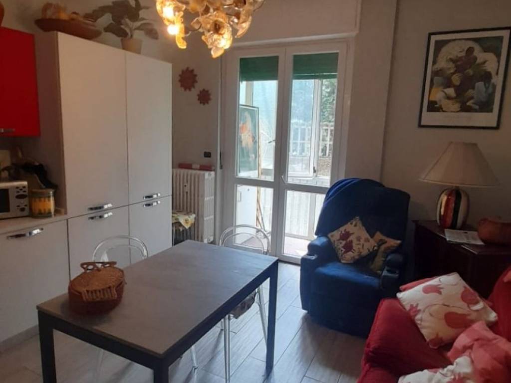 Appartamento a Asti in Via Francesco Petrarca, 6 - Foto 4