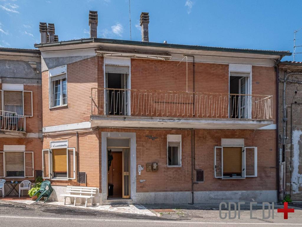 Appartamento a Sorano in Via Camillo Benso di Cavour - Foto 2