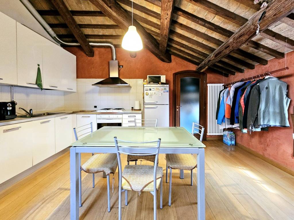Appartamento a Este in VIA PRINCIPE AMEDEO - Foto 2