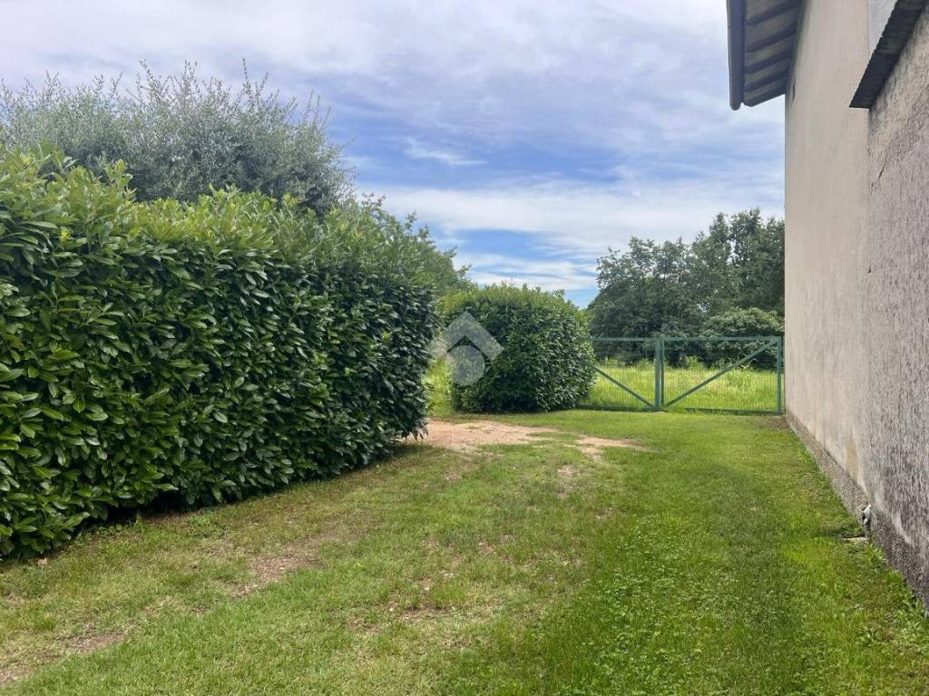 Terreno a Mariano del friuli in Via D'Olea - Foto 2
