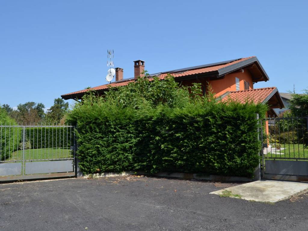 Villa a Villanova biellese in Via Umberto, 7 - Foto 3