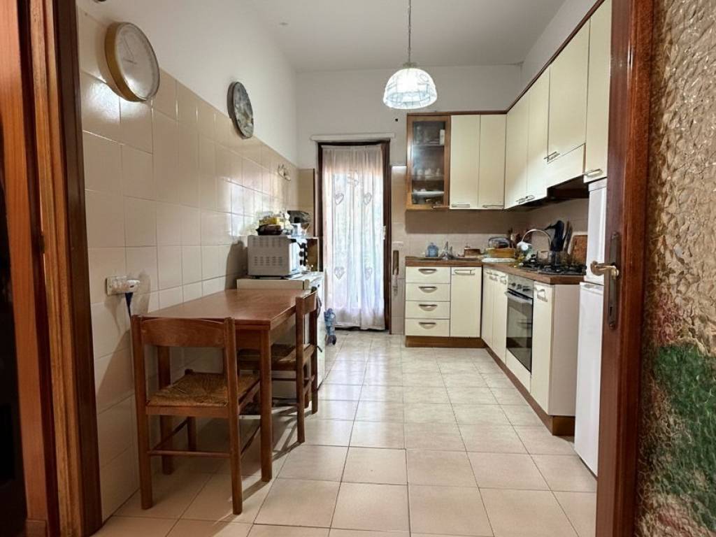 Appartamento a Frosinone in Viale Giuseppe Mazzini, 12 - Foto 4