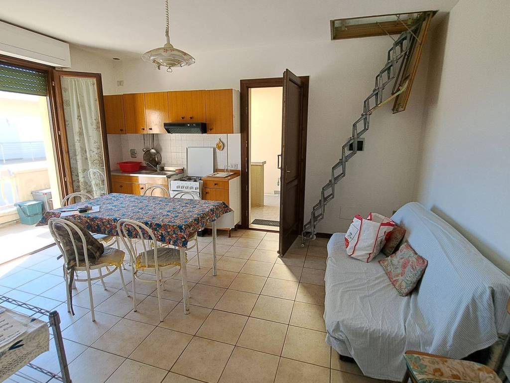 Appartamento a Rosignano marittimo in Lungomare Monte alla Rena - Foto 5