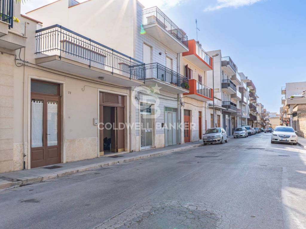 Casa indipendente a Andria in Via Medaglia D'Oro Lorusso, 72 - Foto 2
