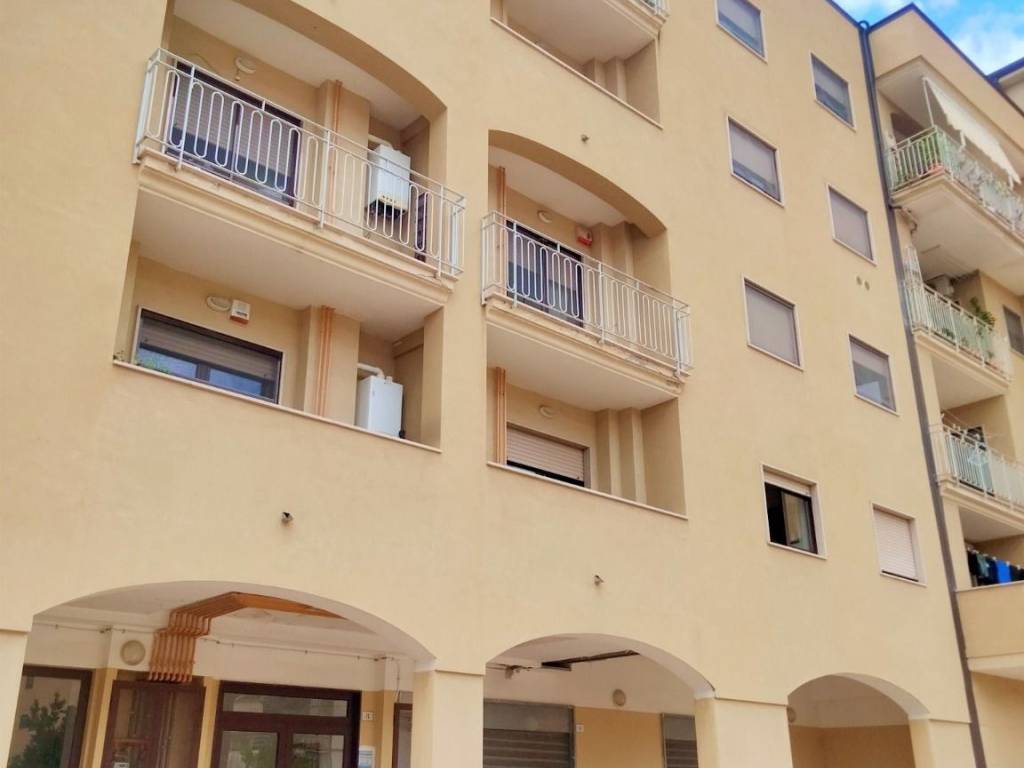 Appartamento a Salerno in Via Torricella - Foto 3