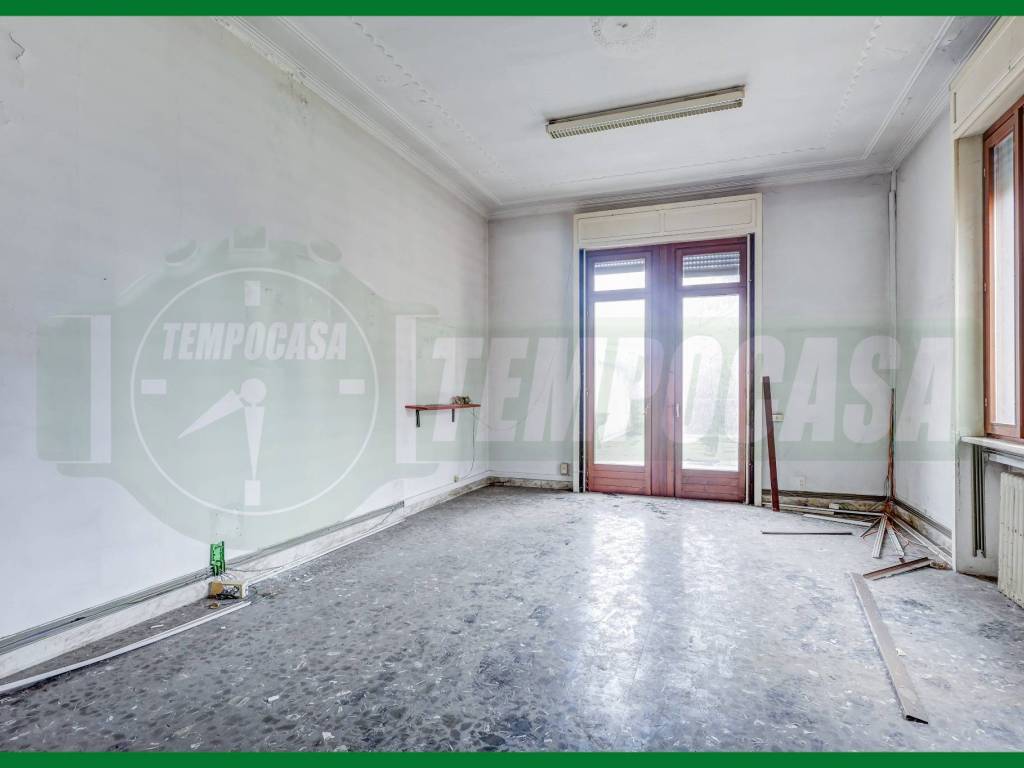 Palazzo / stabile a Gallarate in Via Angelo Pegoraro - Foto 3