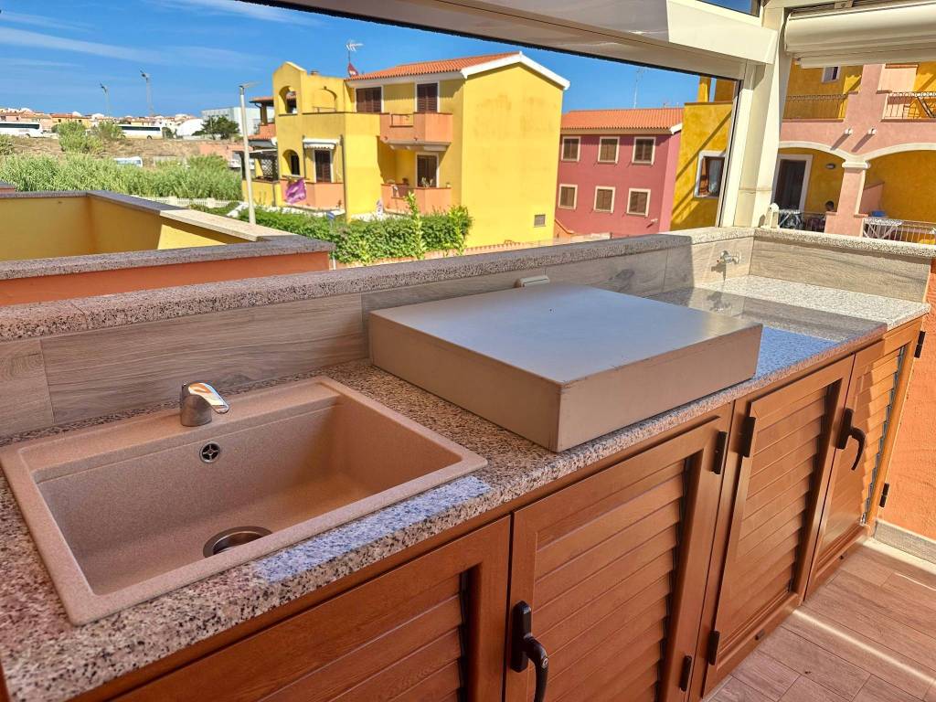 Appartamento a Santa teresa gallura in Strada Muzzeddu - Foto 5