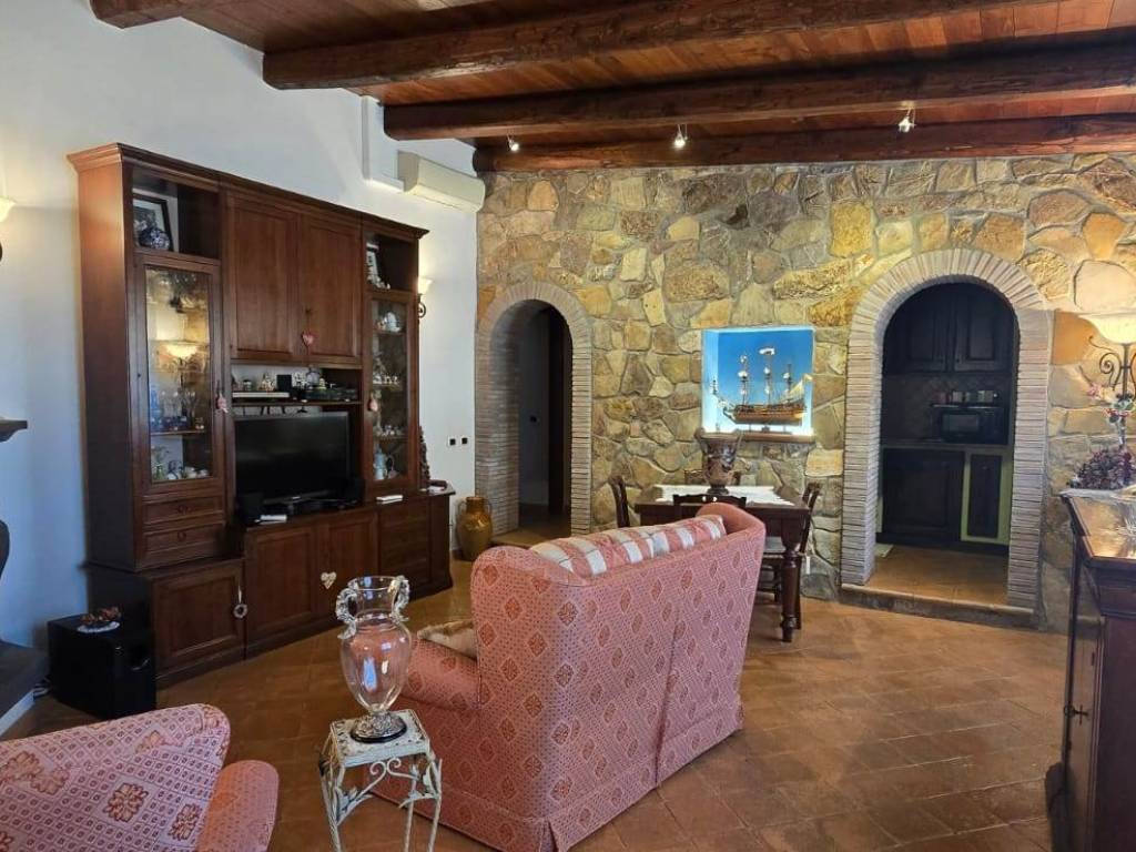 Appartamento a Monte romano in via Monte Cavallo, 58 - Foto 5