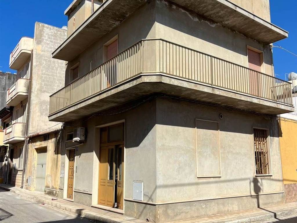Casa indipendente a Pachino in Via Michelangelo Buonarroti n. 192 - Foto 2
