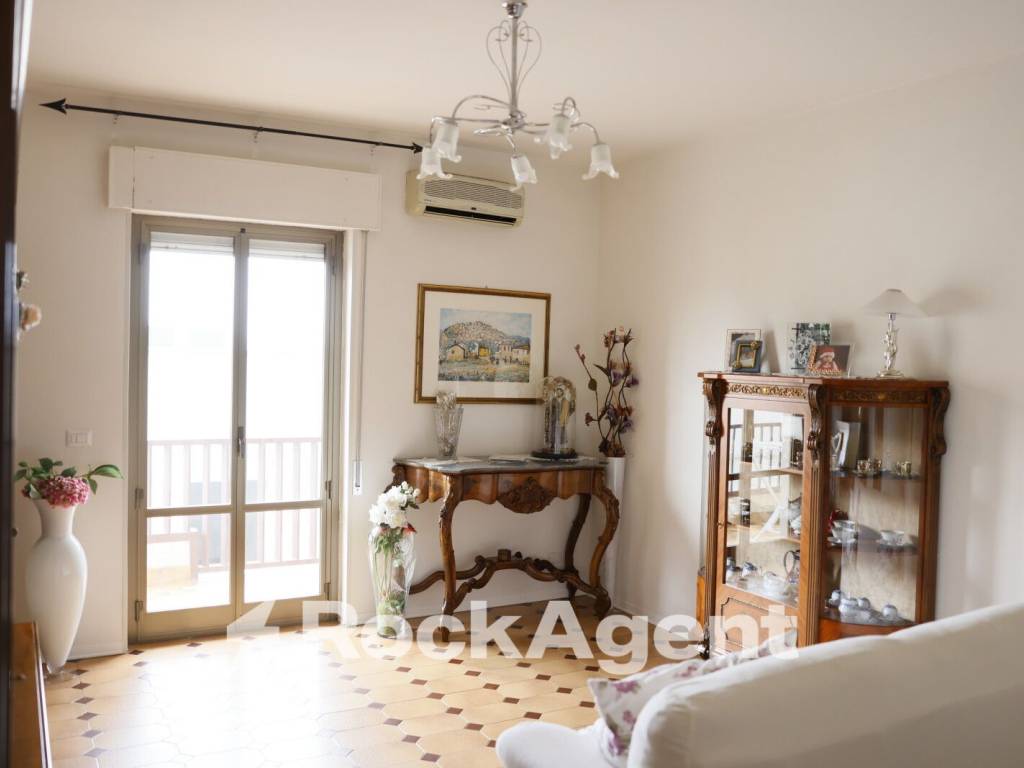 Appartamento a Cerignola in Via Magna Grecia, 1 - Foto 4