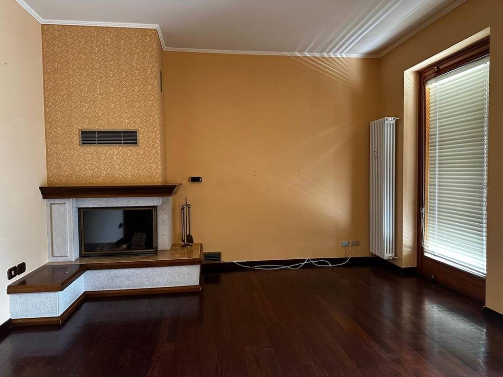 Appartamento a Varallo in Via 24 Maggio - Foto 4