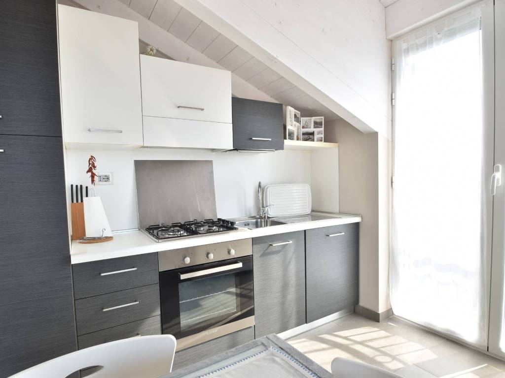 Appartamento a Loano in Via Guido Gozzano - Foto 4