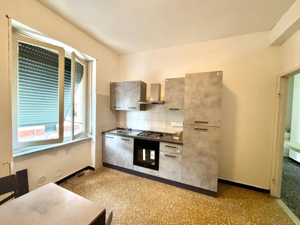 Appartamento a Alessandria in Via Francesco De Antonio, 19 - Foto 2