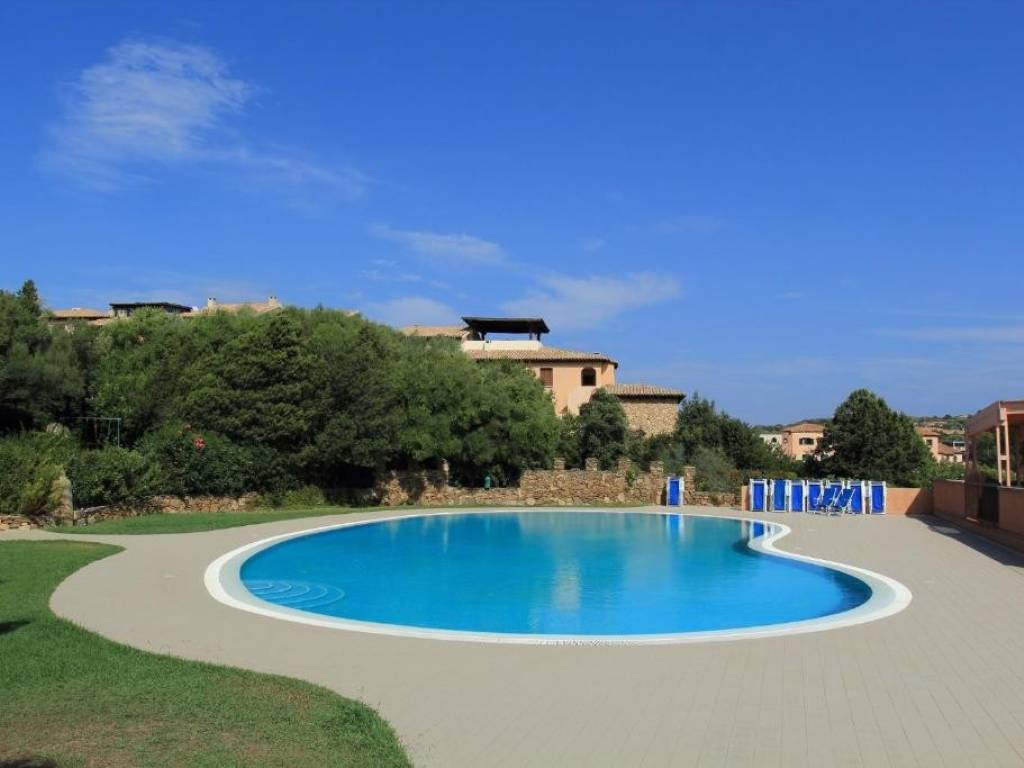 Appartamento a Arzachena in Via a Delle Ginestre, 8 - Foto 3