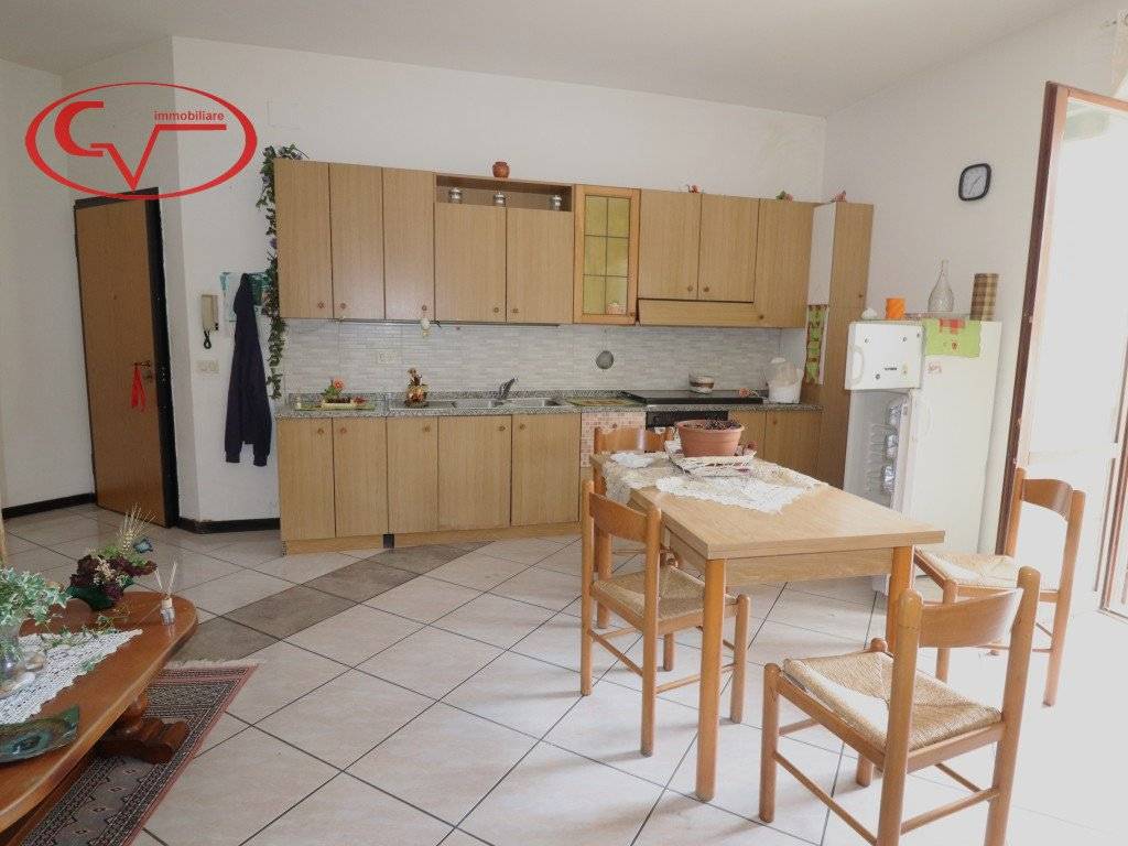 Appartamento a Montevarchi in Via Gorizia - Foto 2