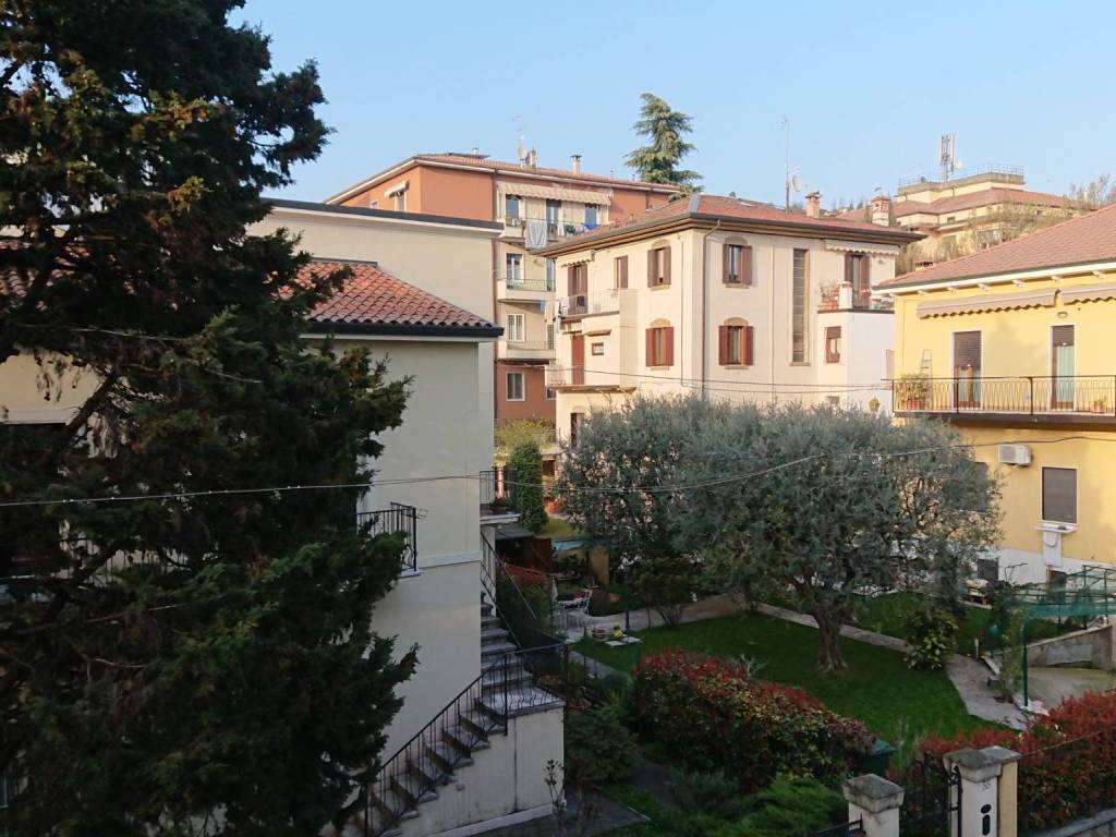 Appartamento a Verona in Via Marsala - Foto 2