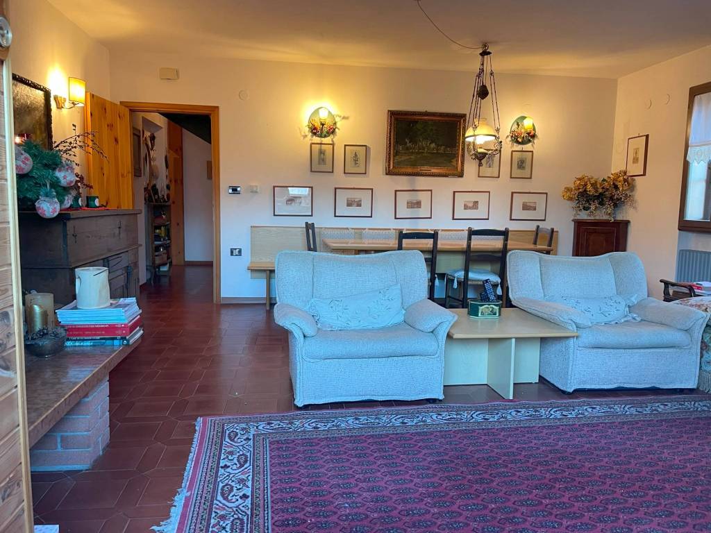 Casa indipendente a Lavarone in Via Trento - Foto 2