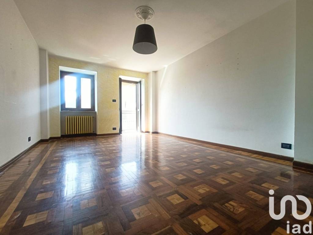 Appartamento a Lanzo torinese in Via Loreto, 147 - Foto 2
