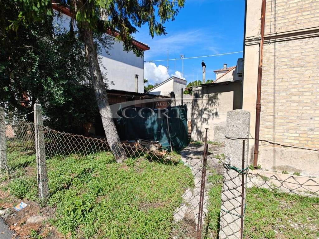 Casa indipendente a Fano in Viale Piceno, 198 - Foto 5