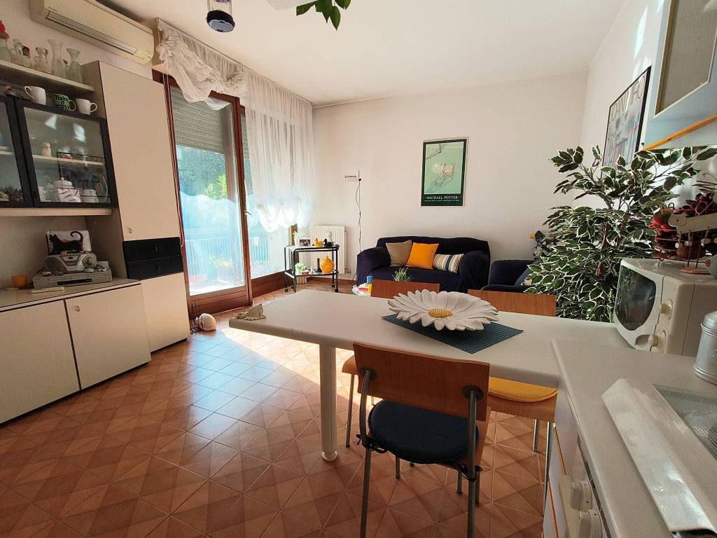 Appartamento a Genova in Via Emilio Salgari - Foto 4