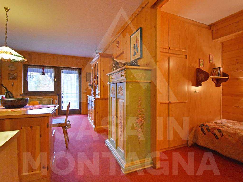 Appartamento a Ville di fiemme in Via Dolomiti - Foto 2