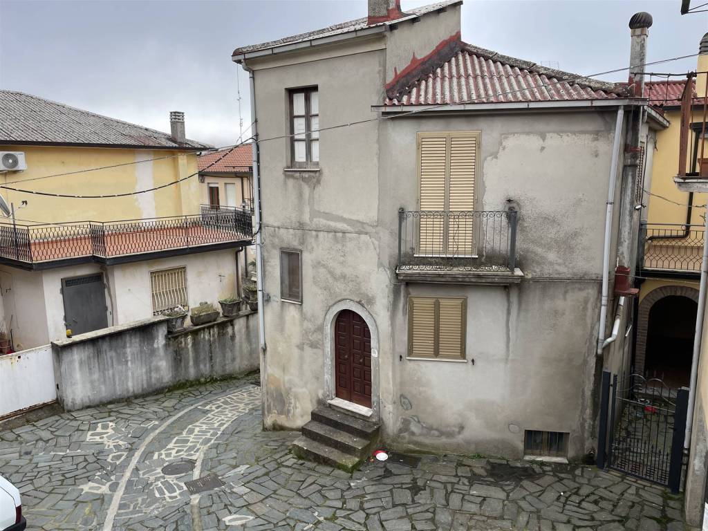 Casa indipendente a Torre di ruggiero - Foto 3