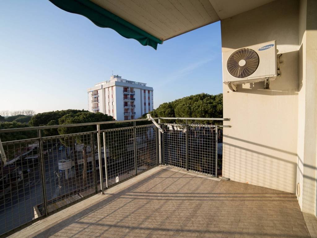 Appartamento a Comacchio in Viale Giacomo Leopardi, 12 - Foto 4