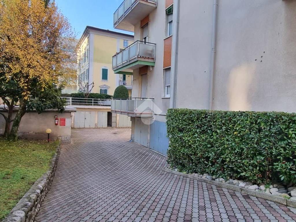 Box / garage a Como in Via G. B. Scalabrini, 20 - Foto 4