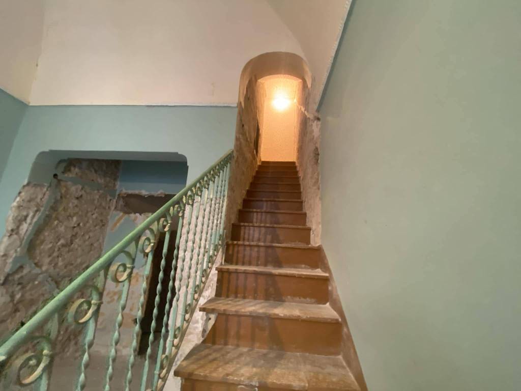 Palazzo / stabile a Cinisi in Via Salvatore Badalamenti - Foto 4
