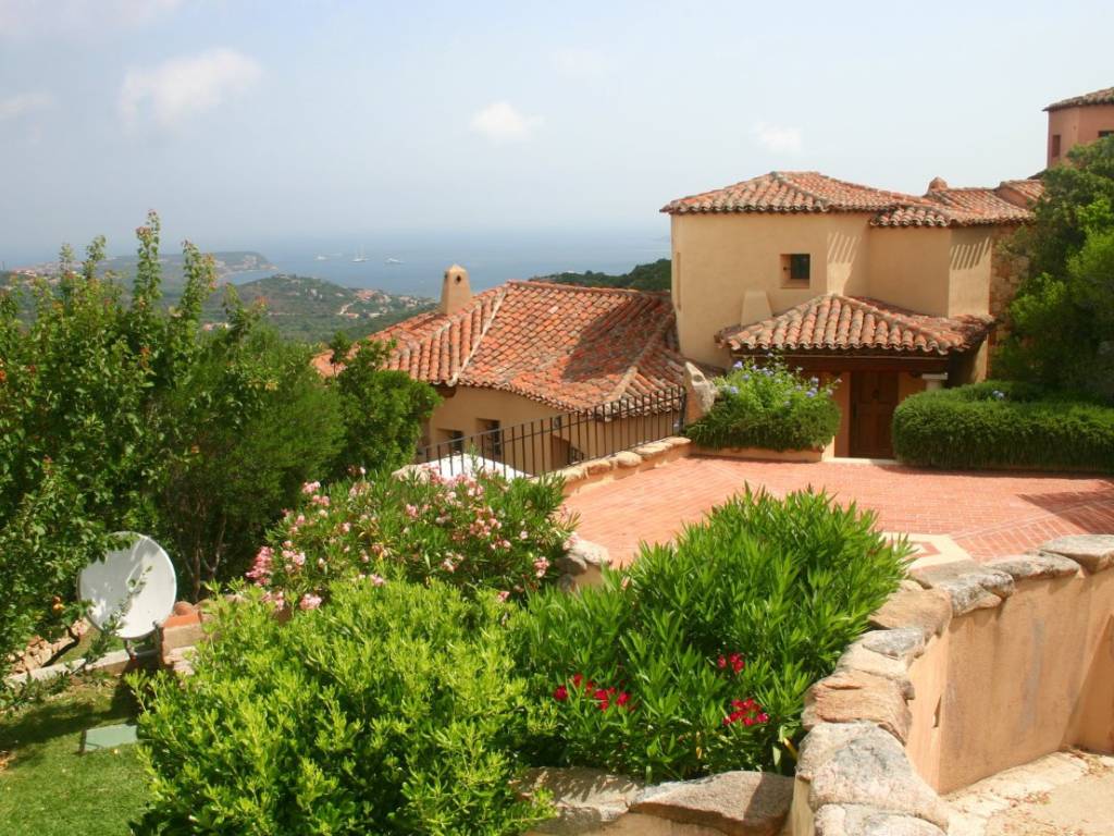 Villa a Arzachena in Via dei Ginepri, 29 - Foto 2