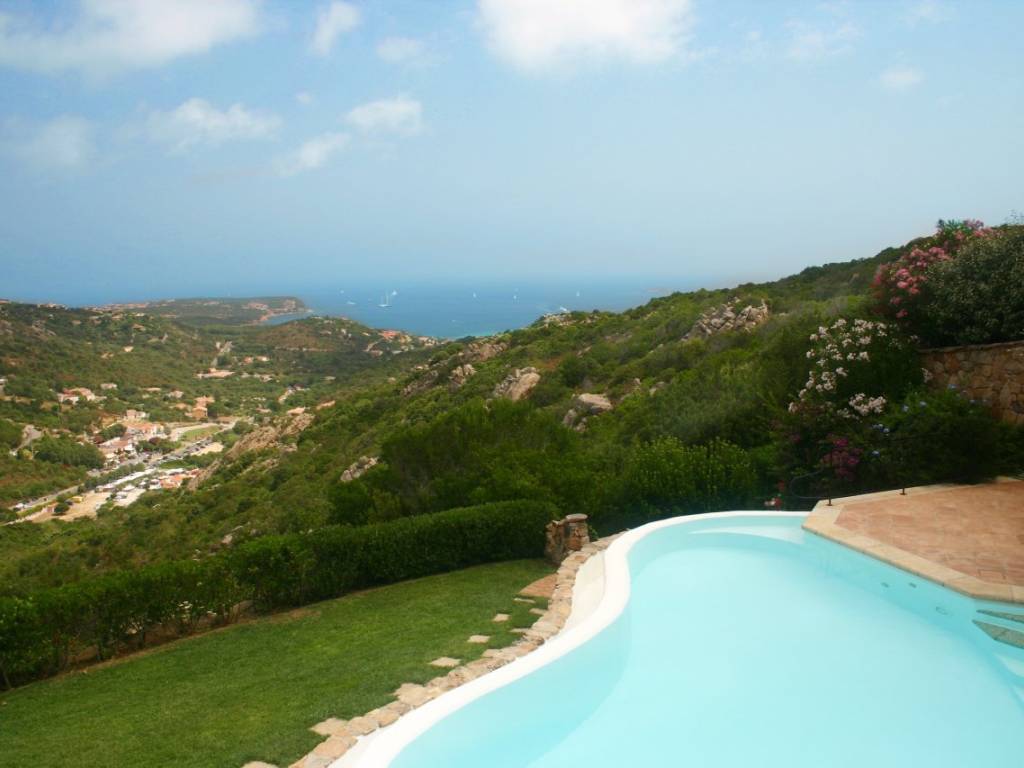Villa a Arzachena in Via dei Ginepri, 29 - Foto 3