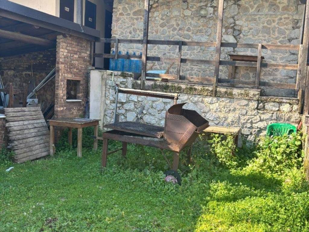 Villa a Terracina in Strada Provinciale Camposoriano - Foto 5