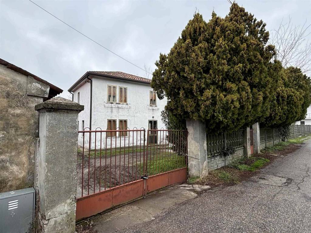 Casa indipendente a Fratta polesine - Foto 4