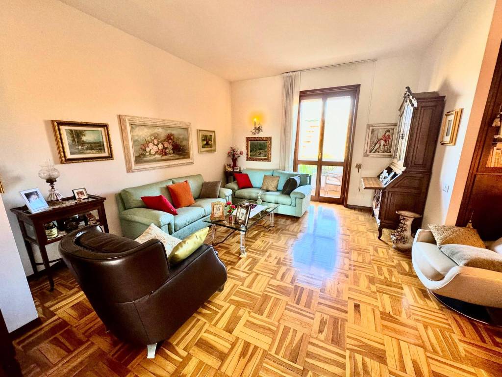 Appartamento a Piacenza in Via Gaetano Tononi - Foto 3