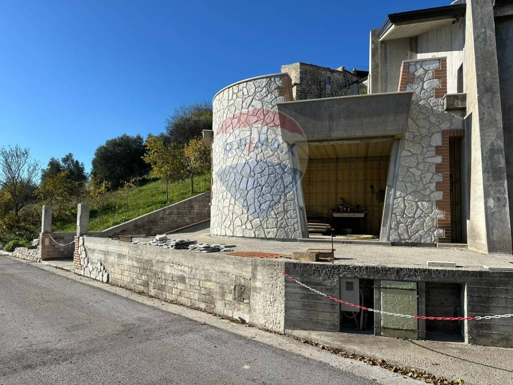 Appartamento a Montaquila in Via Belvedere - Foto 3