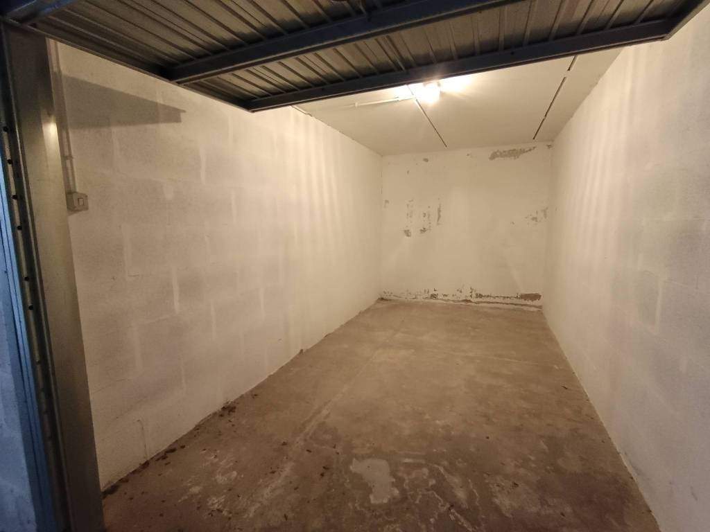Box / garage a Monteroni di lecce in Via Alcide De Gasperi - Foto 5