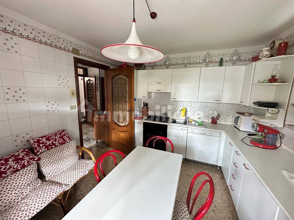 Villa a Costigliole d'asti in Via Giacomo Scotti, 14 - Foto 4
