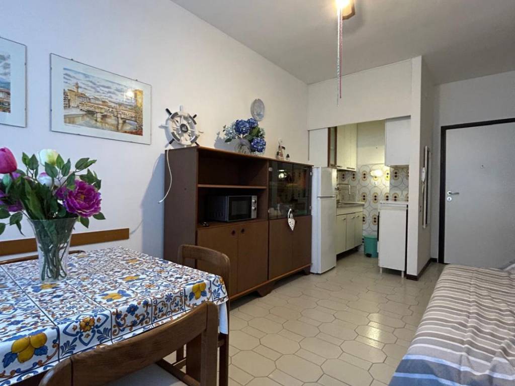 Appartamento a Follonica in Via dei Pini, 5 - Foto 3