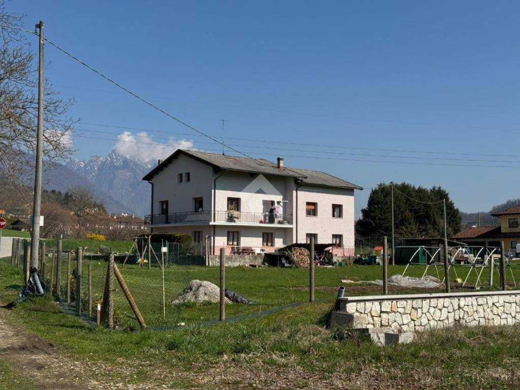 Appartamento a Feltre in Via Calzamatta, 66 - Foto 2