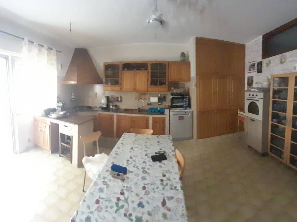 Appartamento a Cinisi in Via Messina - Foto 2