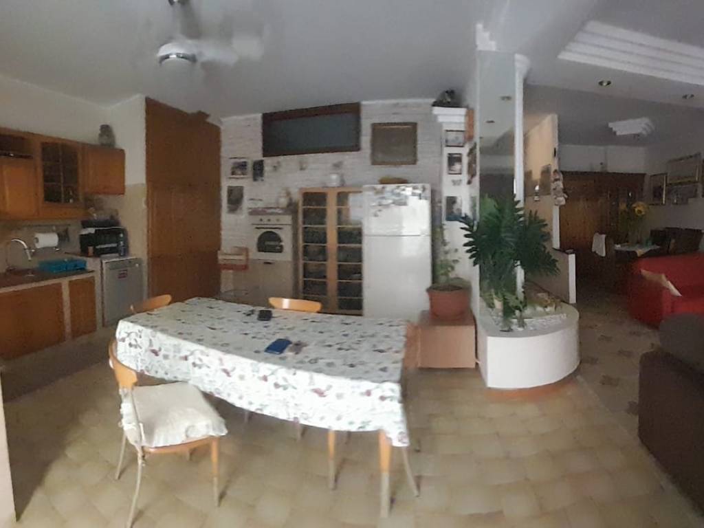 Appartamento a Cinisi in Via Messina - Foto 3