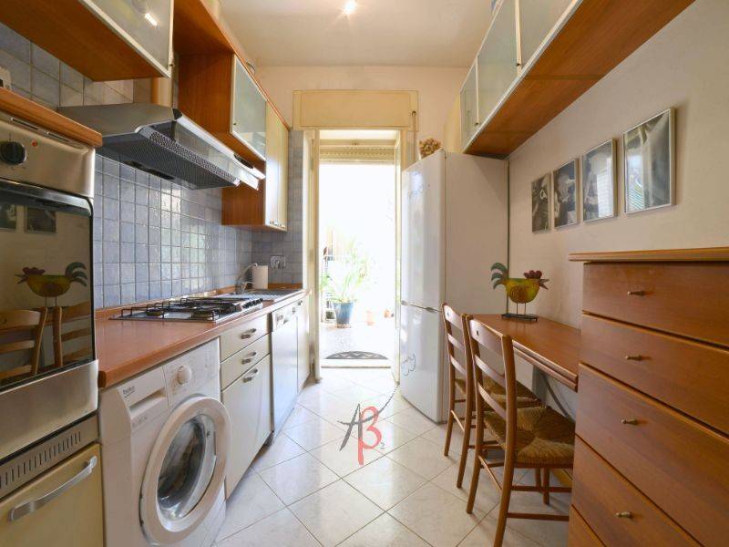 Appartamento a Bordighera in Piazza Giuseppe Mazzini - Foto 4