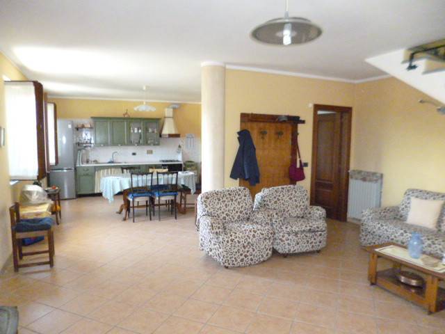 Casa indipendente a Envie in Via Parola, 13 - Foto 4