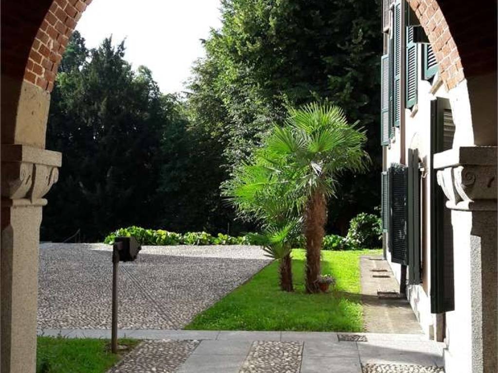 Appartamento a Azzate in via Volta - Foto 3