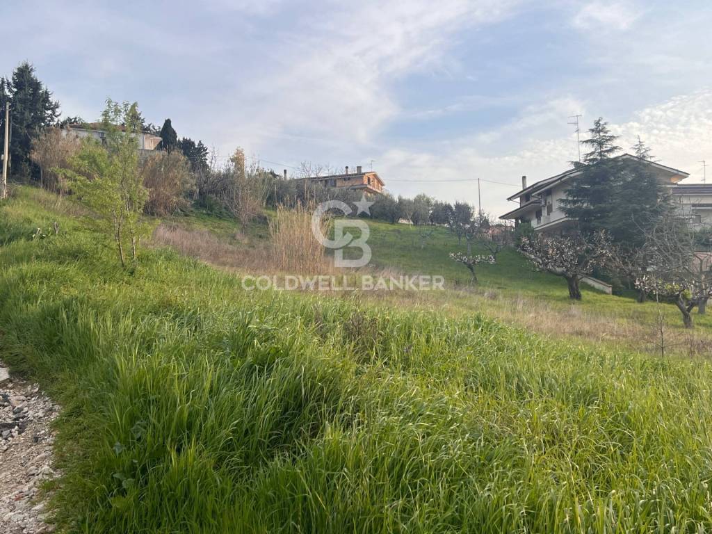 Terreno a Pescara in Via Lago Di Bolsena - Foto 3
