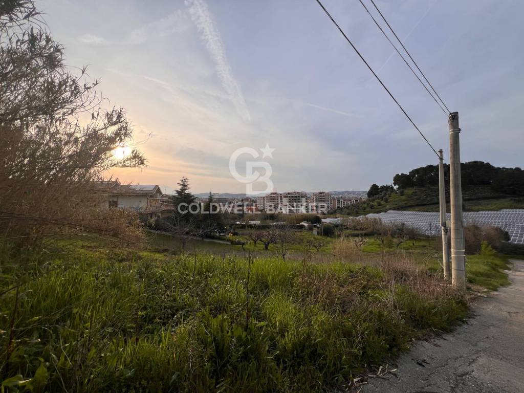 Terreno a Pescara in Via Lago Di Bolsena - Foto 4