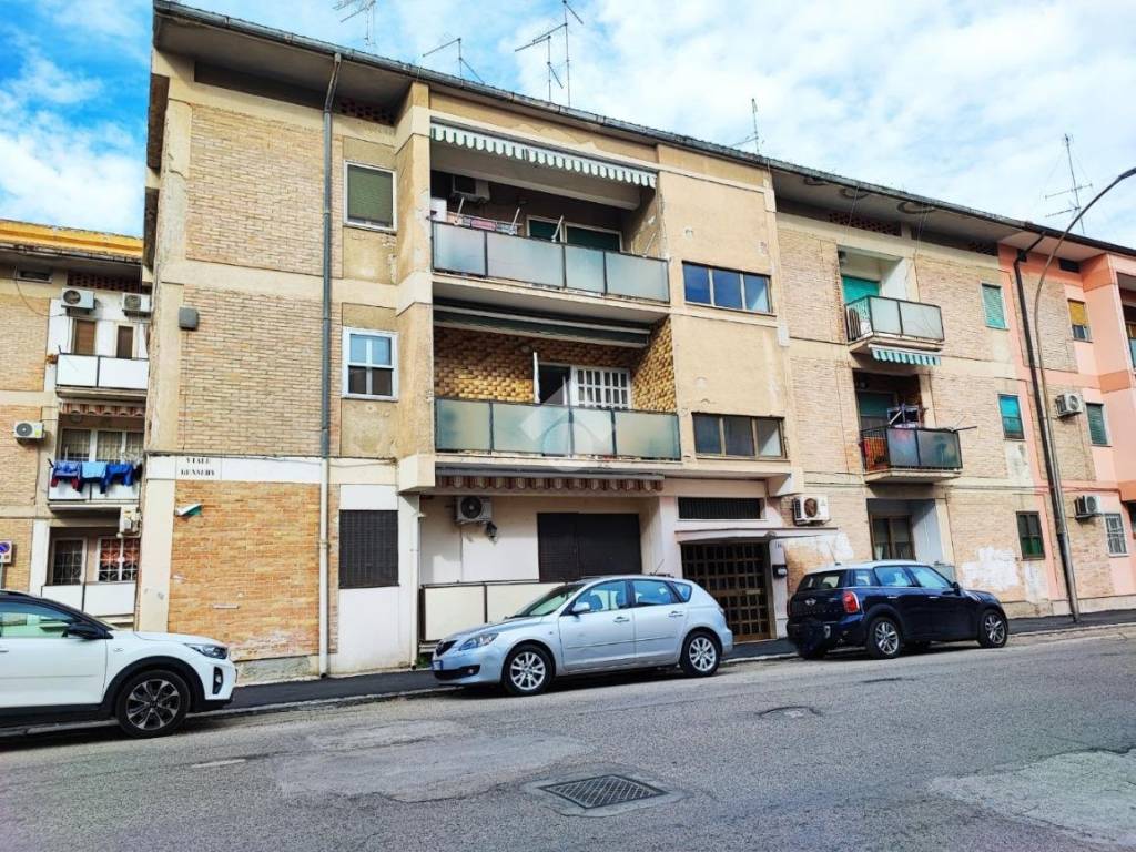 Appartamento a Foggia in Via Kennedy John Fitzgerald, 16 - Foto 2